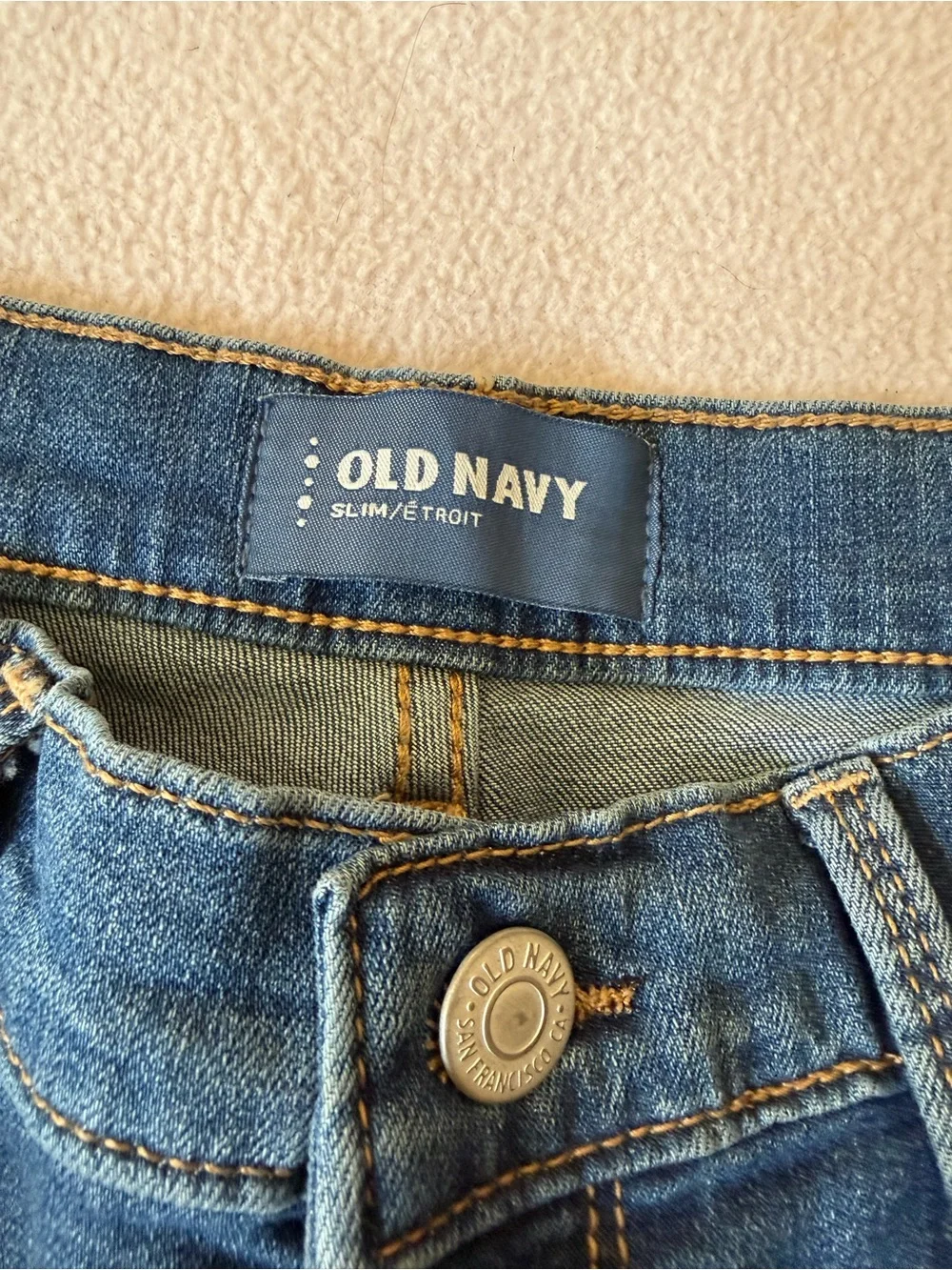 NWT- Girls Slim Jean cute raw hem size 12